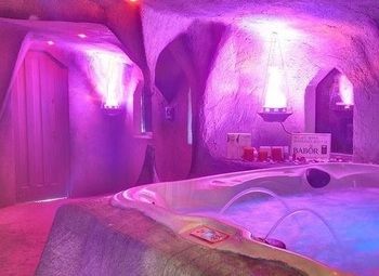 Соляная пещера с постоянными клиентами