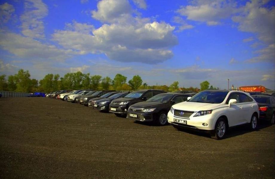Автостоянка/договора с такси и автопарками