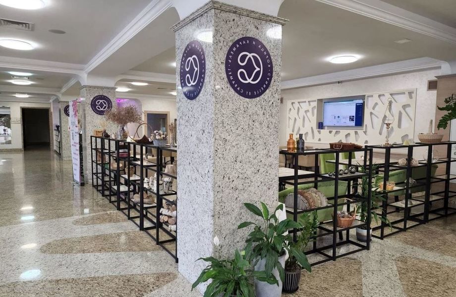 Кафе в деловом центре, без конкурентов