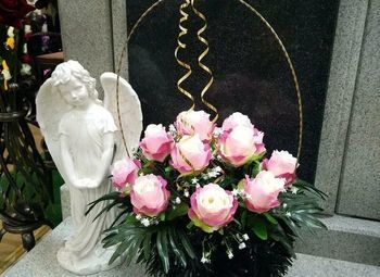 Фото 3 Магазины на маркетплейсах с цветочными композициями