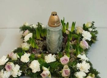 Фото Магазины на маркетплейсах с цветочными композициями