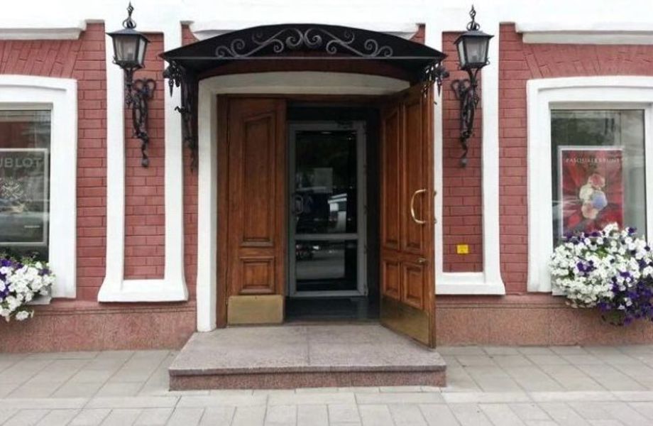 Фото 2 Ювелирный магазин с дизайнерскими украшениями