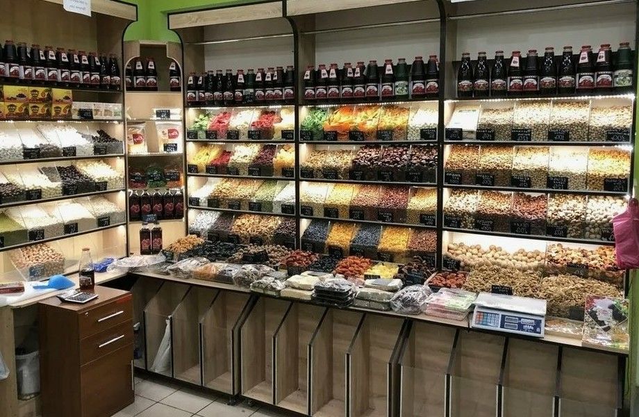 Магазин подарков, орехов и сухофруктов с высоким трафиком