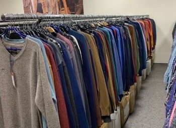 Фото Магазин по продаже мужской одежды в крупном ТЦ / большая проходимость