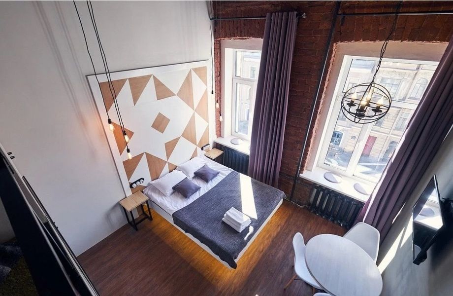 Фото 1 Мини-отель/коворкинг с уникальной концепцией в сердце города