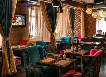 Кафе на первой линии / 56 посадочных мест / В.О.