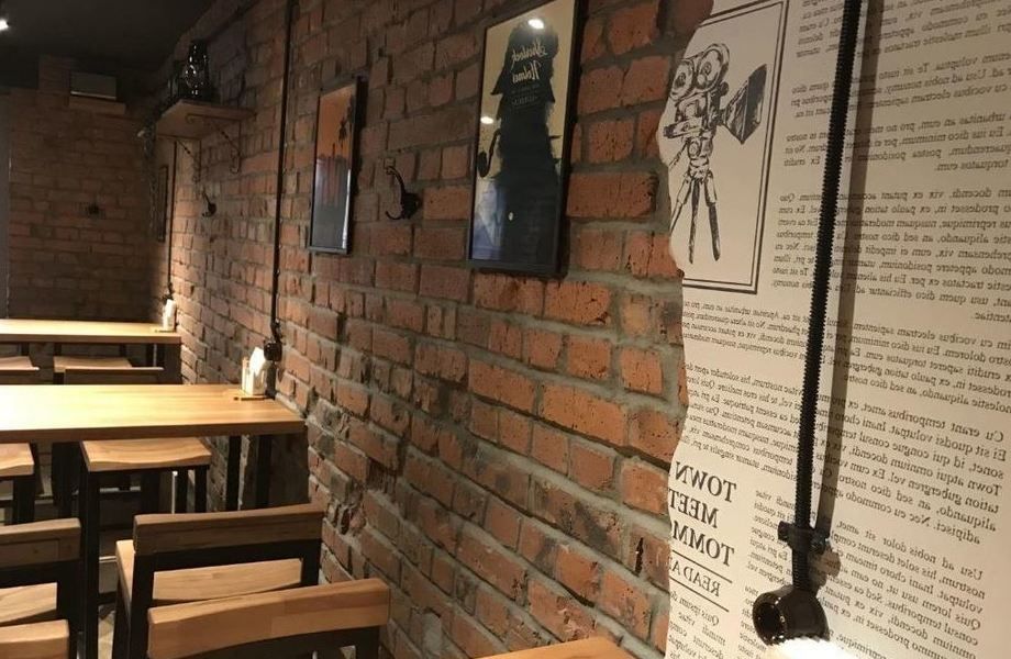 Пивбар с постоянными посетителями