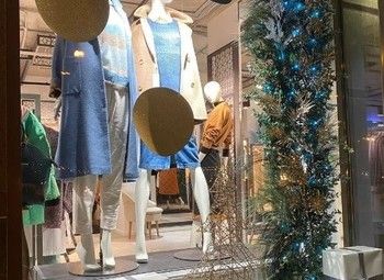 Магазин женской одежды 11 лет / высокий трафик / ТЦ