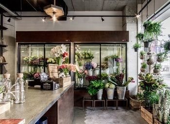 Фото Студия цветов и школа флористики
