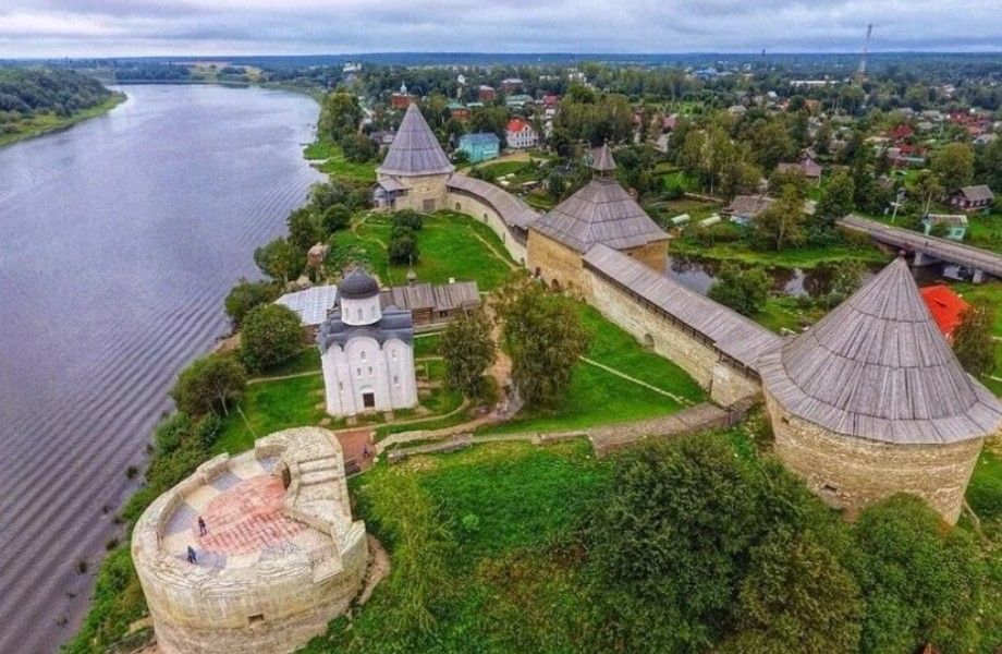 Фото 1 Земельный участок в собственность под базу отдыха, ресторан у воды