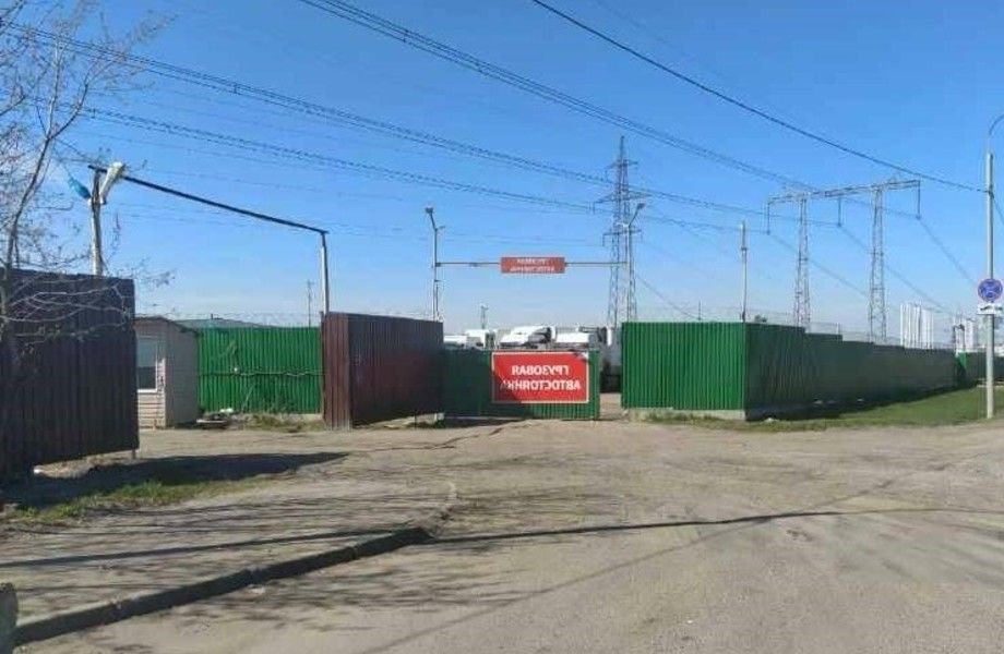 Фото 3 Стоянка для грузового транспорта на 70 машиномест