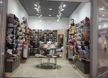 Магазин аксессуары-одежда / высокий трафик / низкая аренда