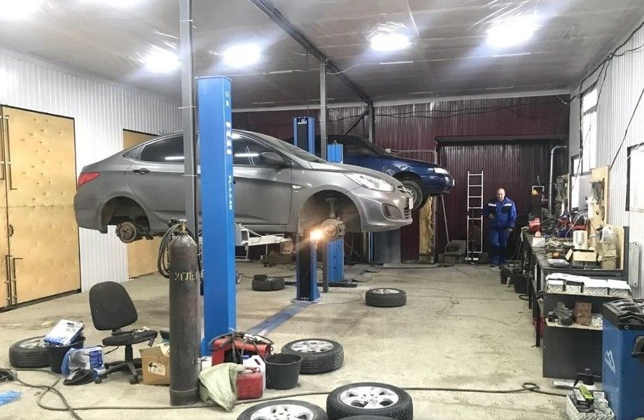 Автосервис 3 подъёмника / шиномонтаж / низкая аренда