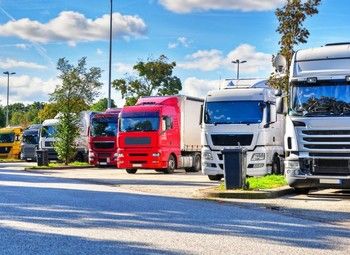 Автостоянка для легкового и грузового транспорта. Долгосрочный договор