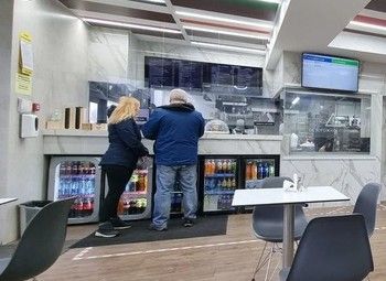 Кафе шаверма / высокий трафик / низкая аренда