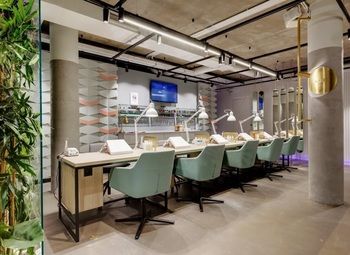 Бьюти коворкинг у метро с большой клиентской базой