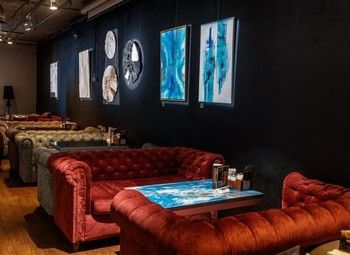  Караоке-клуб и лаунж-бар в два этажа