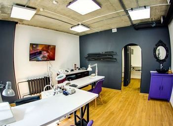 Салон красоты с отдельными кабинетами / 12 сотрудников 