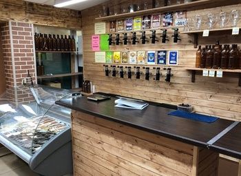 Фото 2 магазина розливного пива с большим трафиком. Работают более 7 лет.