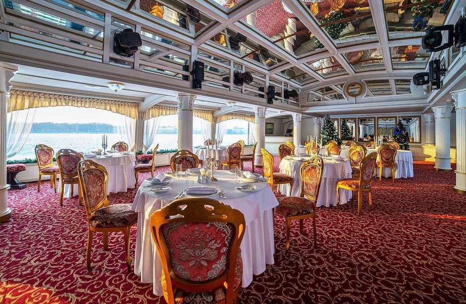 Фото 1 Ресторан на воде с высокой прибылью