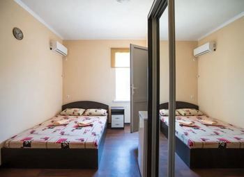 Гостевой дом в центре города/Низкая аренда, хорошая локация