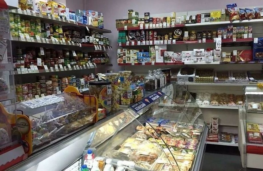 Фото 2 Продуктовый магазин на оживленном трафике