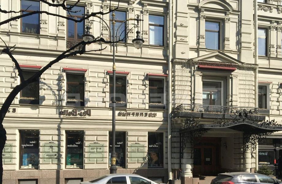 Школа косметологии и мастеров маникюра 
