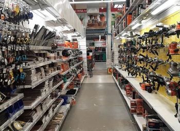 Строительный магазин /  Окупаемость 10-12 месяцев