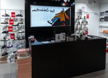 Фото 2 Готовый обувной магазин в ТРЦ. Товарный остаток 1.5 млн.