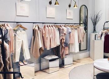 Фото 2 Бренд женской одежды в крупнейшем ТЦ в пространстве Trend Island