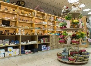 Магазин посуды и декора / По цене активов