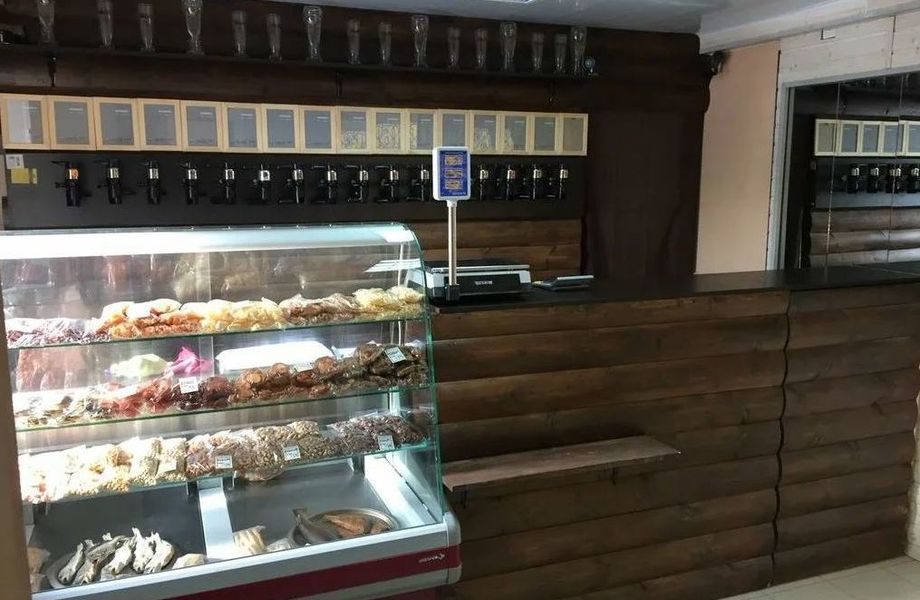 Фото 2 Пивной магазин с посадочными местами/Много постоянных клиентов