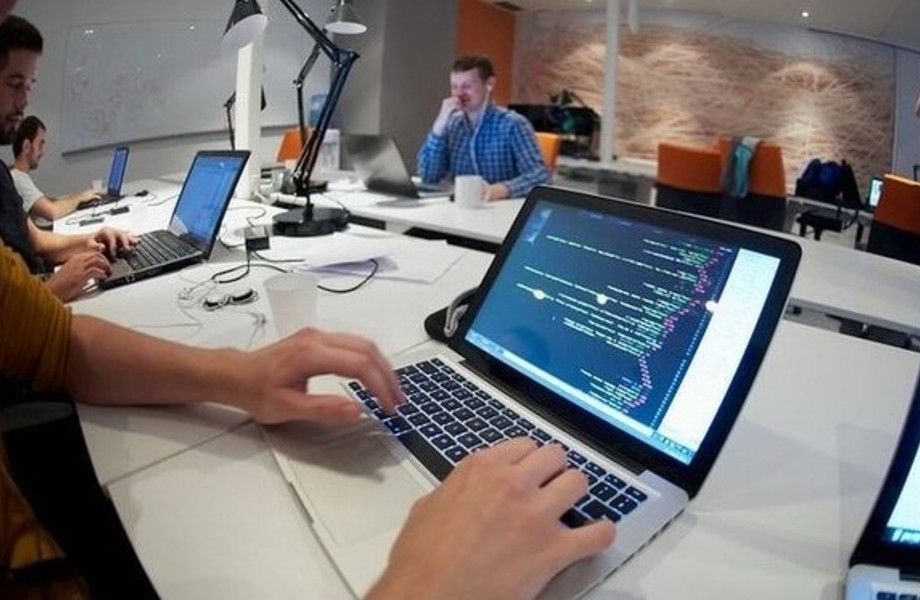 Фото 3 Группа Компаний / По продаже IT- продуктов