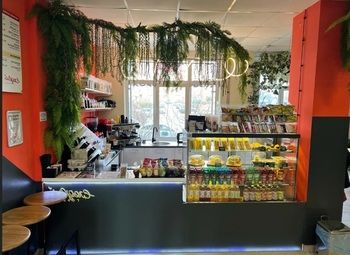 Фото Прибыльная кофейня буквально в двух шагах от метро с низкой арендой