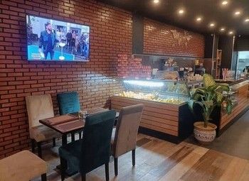 Кафе с постоянными клиентами