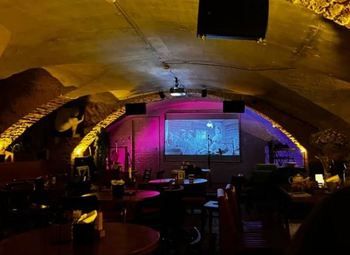 Гастробар в центральном районе / кухня полного цикла 