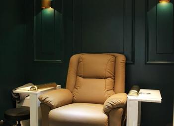 Фото 2 Учебный центр по педикюру/полностью готовый к работе