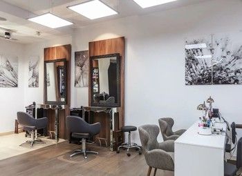 Фото Студия красоты с оборудованием и низкой арендой