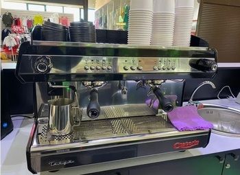 Фото 2 Островок кофе в ТЦ с большой проходкой