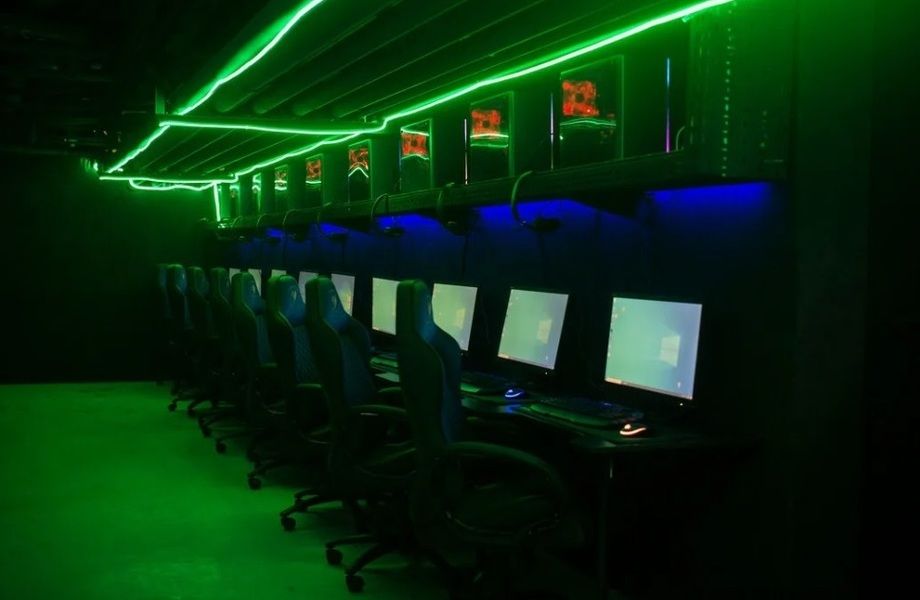 Фото 3 Компьютерный клуб с наработанной клиентской базой