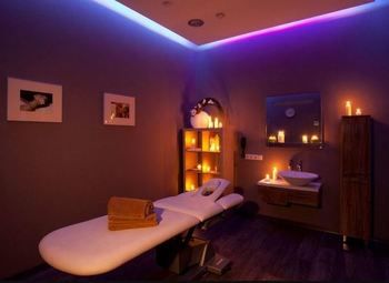 Прибыльный дизайнерский салон красоты 