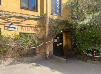 Помещение свободного назначения с арендатором в Адмиралтейском районе