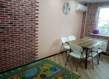 Два детских  языковых центра / 6 лет успешной работы