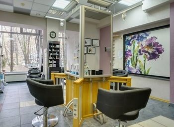 Мужская парикмахерская на севере с клиентской базой