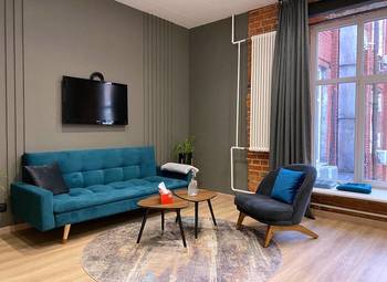 Тренинг центр в центре города с базой клиентов