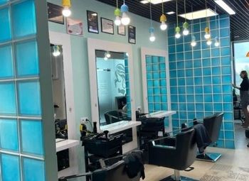 Фото Студия маникюра с выгодной арендной ставкой и базой клиентов