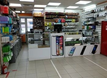 Магазин мобильных аксессуаров / безопасная аренда 