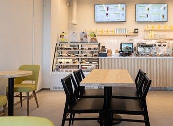 Кафе-пекарня и магазин полезных продуктов в Приморском районе 