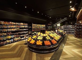 Фото Продуктовый магазин с алкогольной лицензией в Выборгском районе