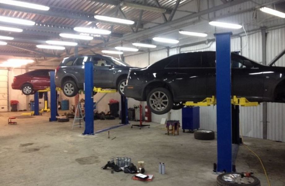Автосервис на юге города, ориентированный на американские автомобили